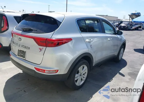 2019 Kia Sportage Lx z USA, uszkodzony, nr VIN KNDPMCAC6K7586355